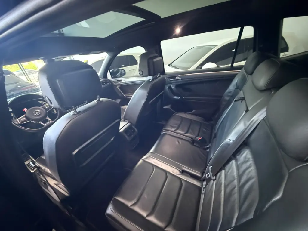 VOLKSWAGEN Tiguan - Foto
