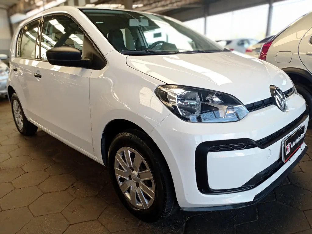 VOLKSWAGEN UP - Foto