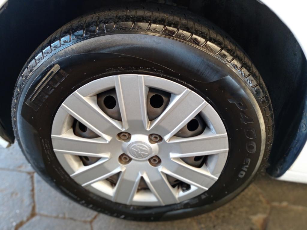 VOLKSWAGEN UP - Foto