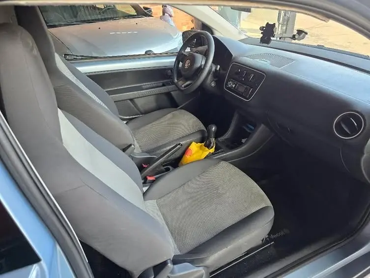 VOLKSWAGEN UP - Foto