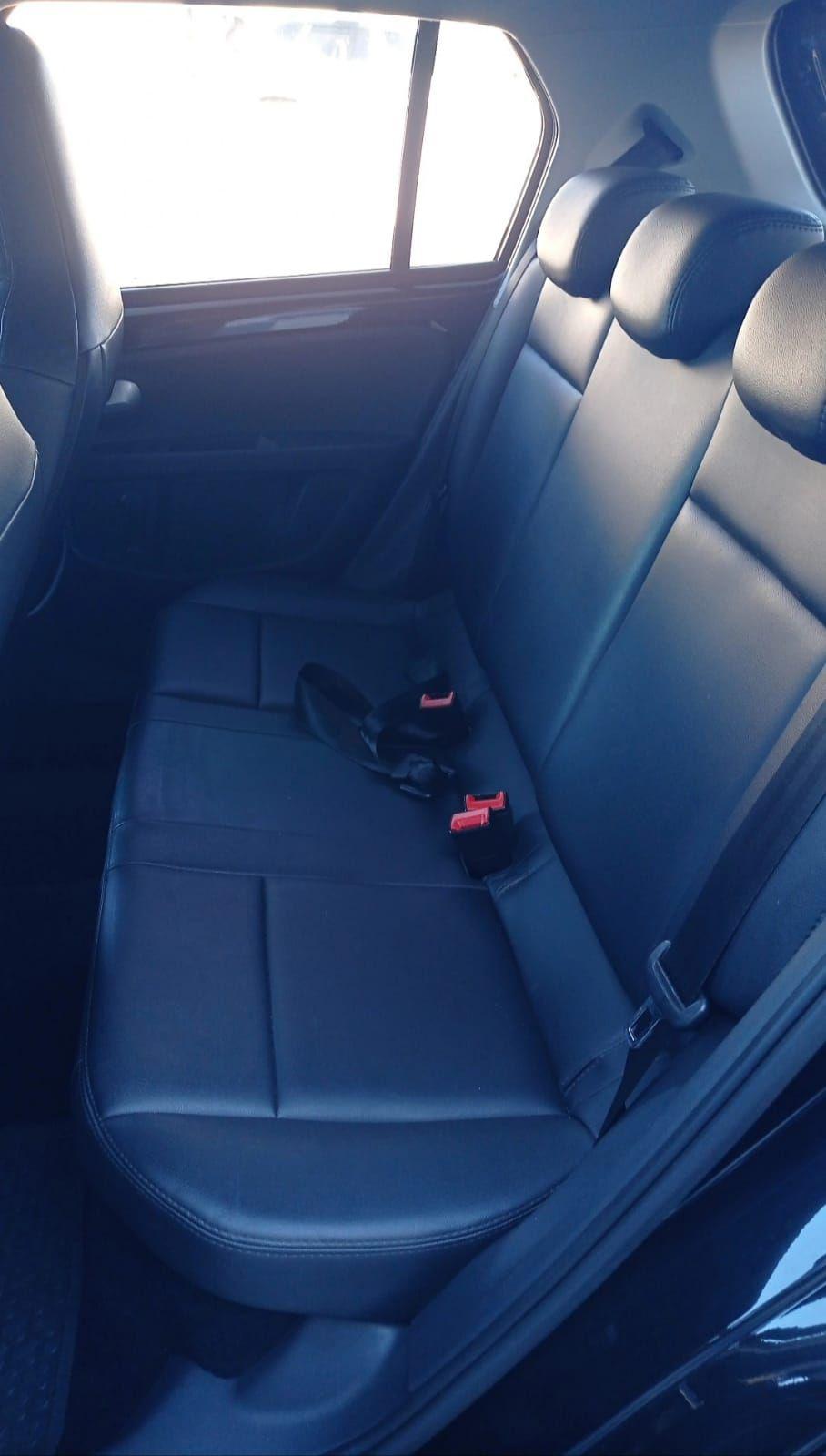 VOLKSWAGEN UP - Foto