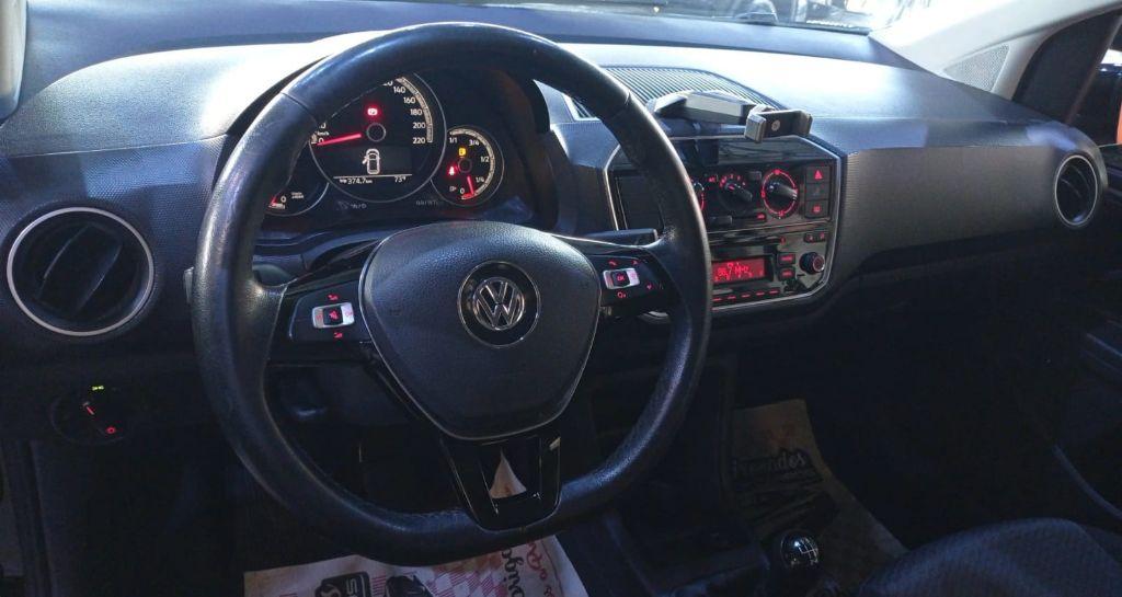 VOLKSWAGEN UP - Foto