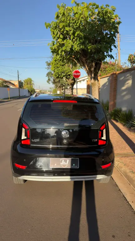VOLKSWAGEN UP - Foto
