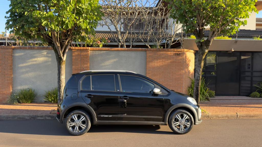 VOLKSWAGEN UP - Foto
