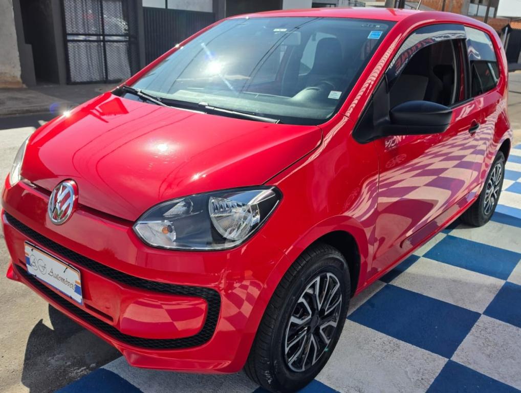 VOLKSWAGEN UP - Foto