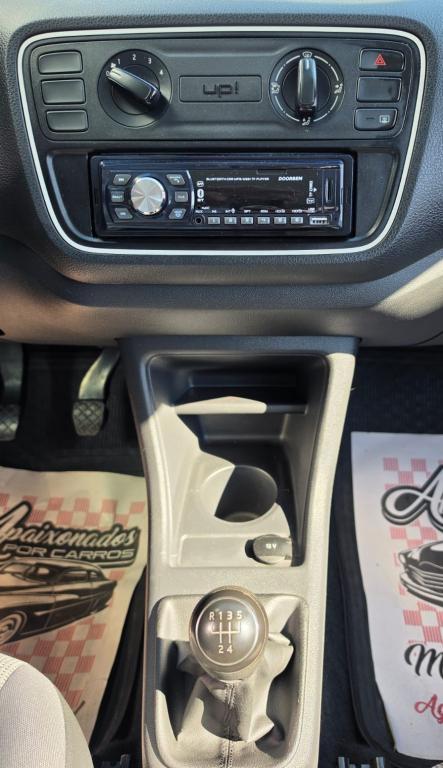 VOLKSWAGEN UP - Foto