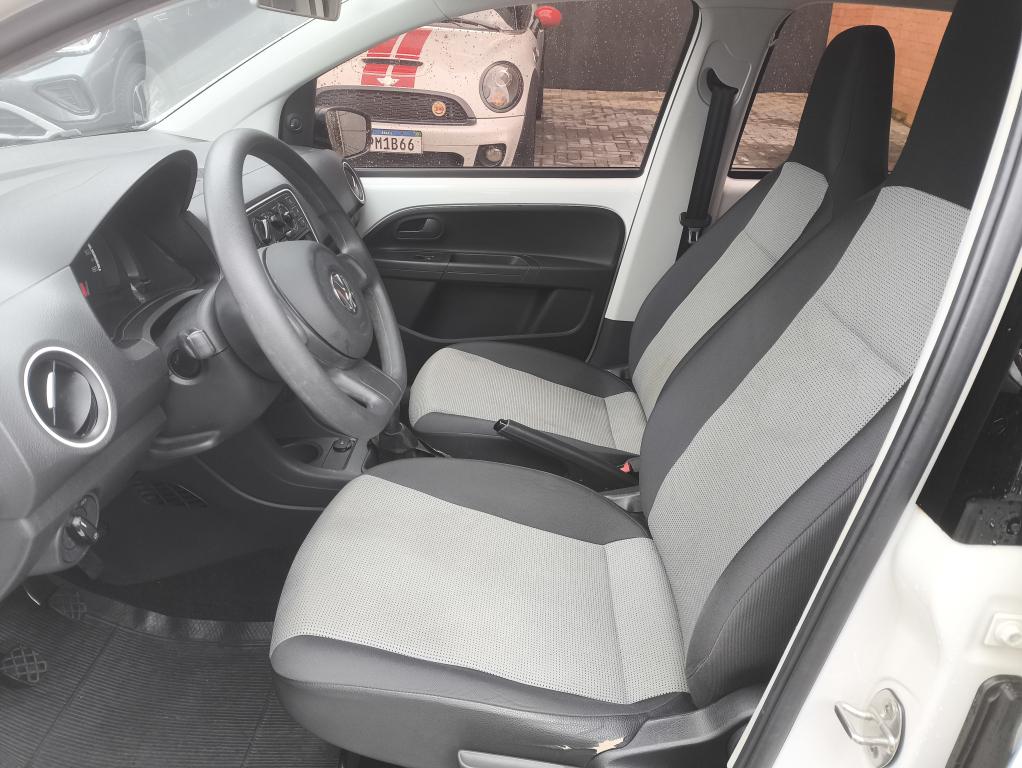 VOLKSWAGEN UP - Foto