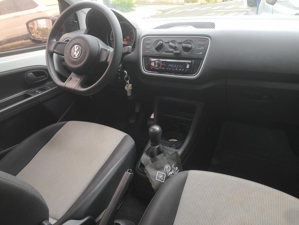 VOLKSWAGEN UP - Foto