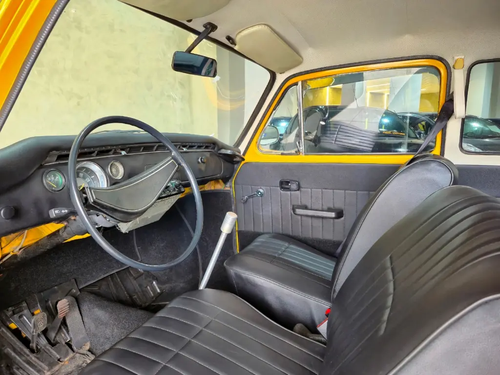 VOLKSWAGEN Variant - Foto