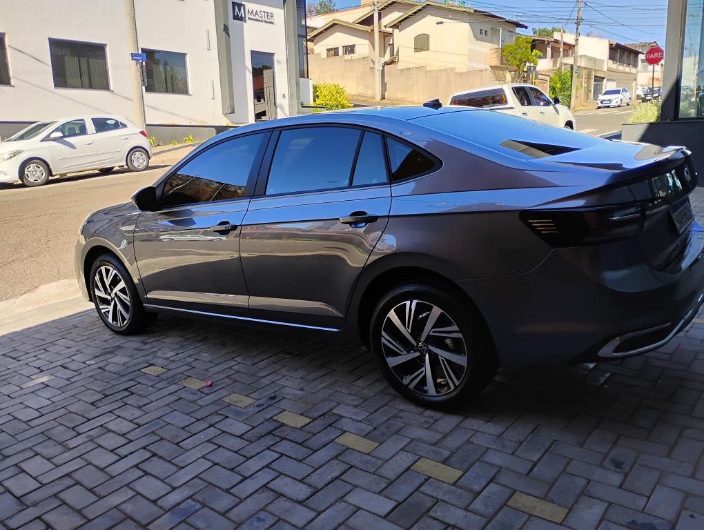 VOLKSWAGEN Virtus - Foto