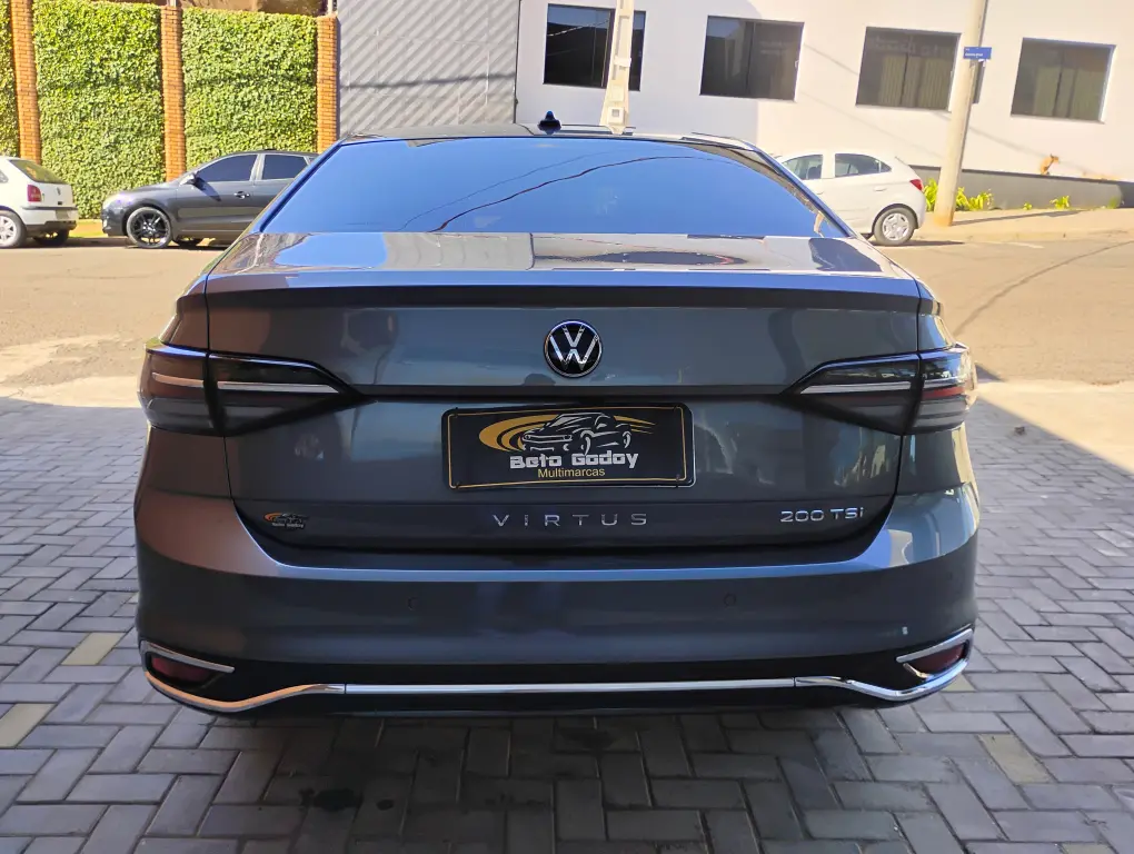 VOLKSWAGEN Virtus - Foto