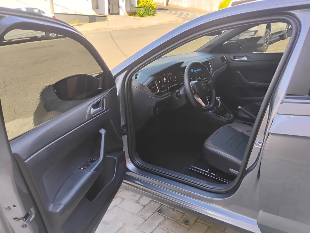 VOLKSWAGEN Virtus - Foto