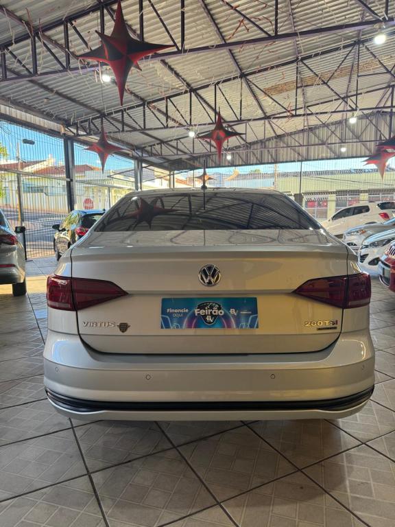 VOLKSWAGEN Virtus - Foto