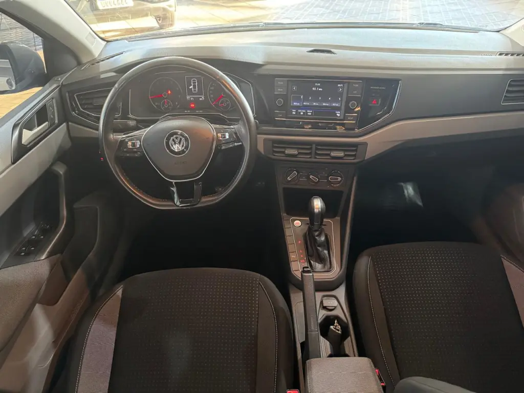 VOLKSWAGEN Virtus - Foto