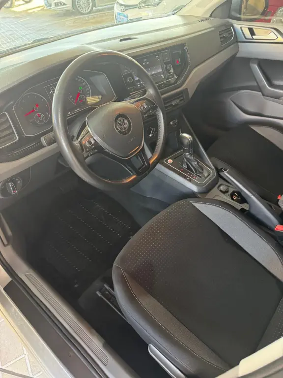 VOLKSWAGEN Virtus - Foto