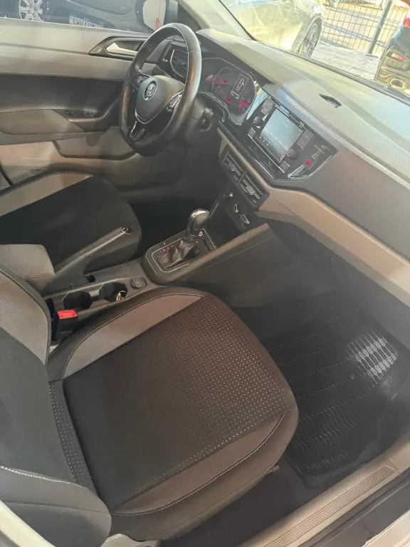 VOLKSWAGEN Virtus - Foto