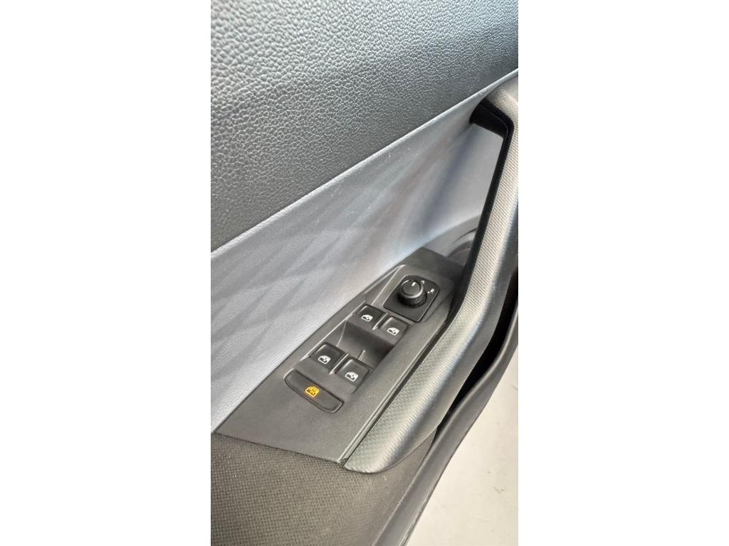 VOLKSWAGEN Virtus - Foto