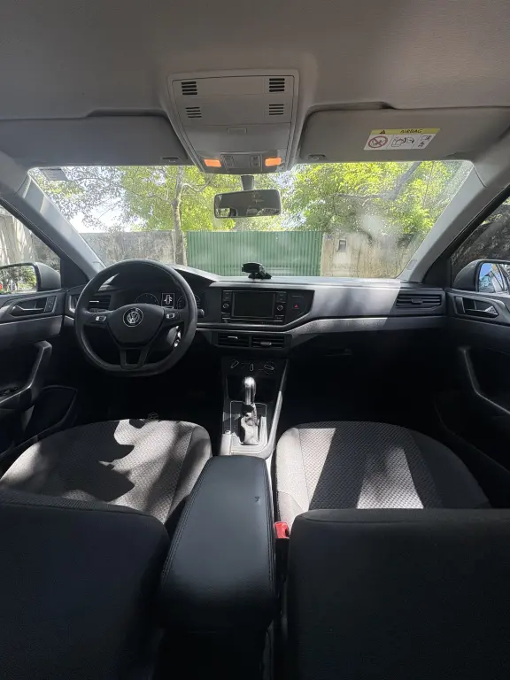 VOLKSWAGEN Virtus - Foto