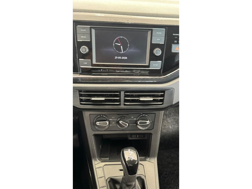 VOLKSWAGEN Virtus - Foto