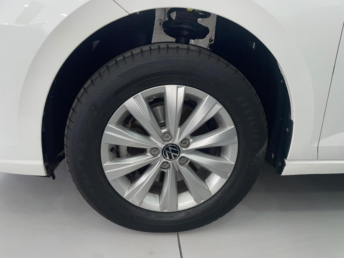 VOLKSWAGEN Virtus - Foto