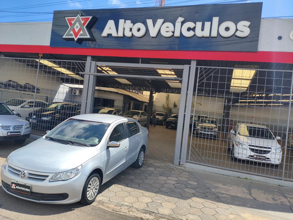 VOLKSWAGEN Voyage - Foto