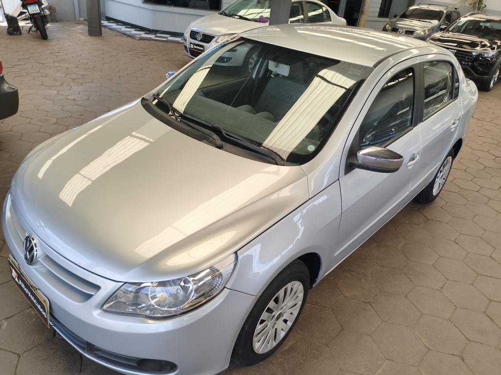 VOLKSWAGEN Voyage - Foto