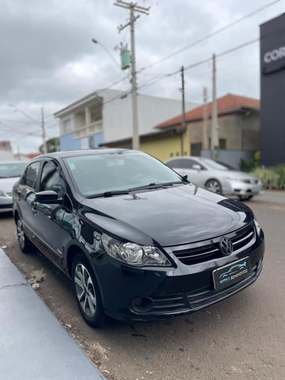 VOLKSWAGEN Voyage - Foto