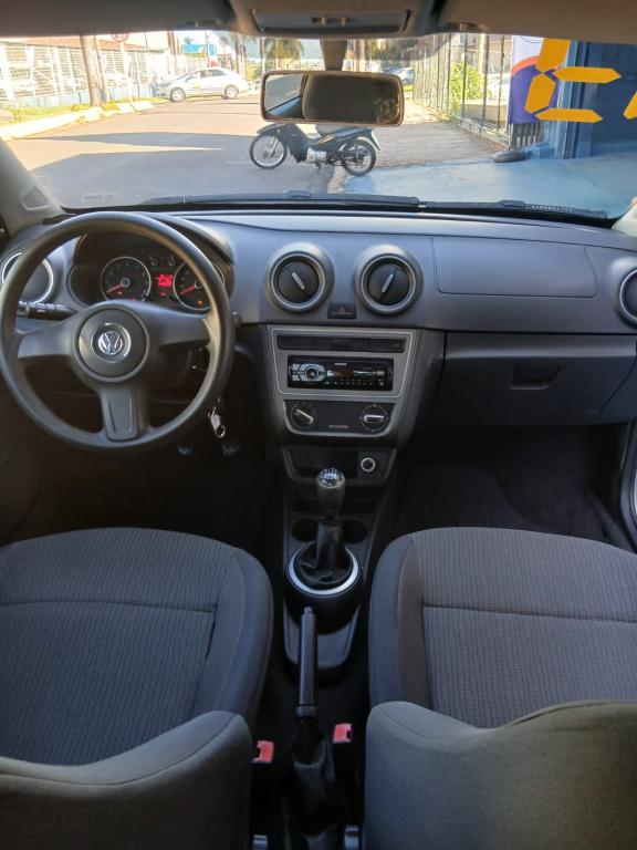 VOLKSWAGEN Voyage - Foto