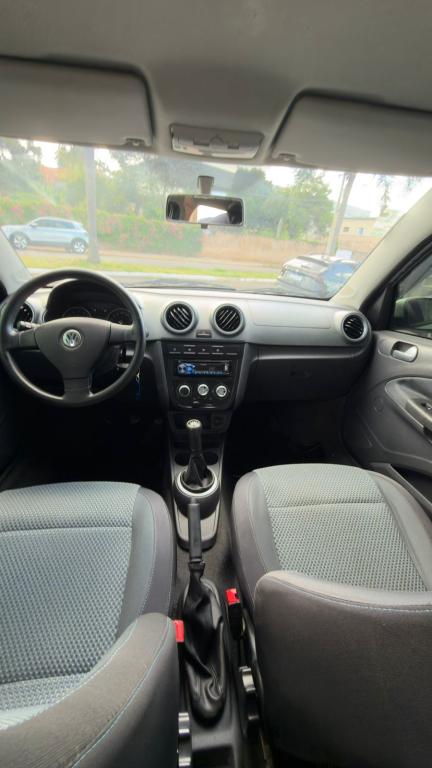 VOLKSWAGEN Voyage - Foto