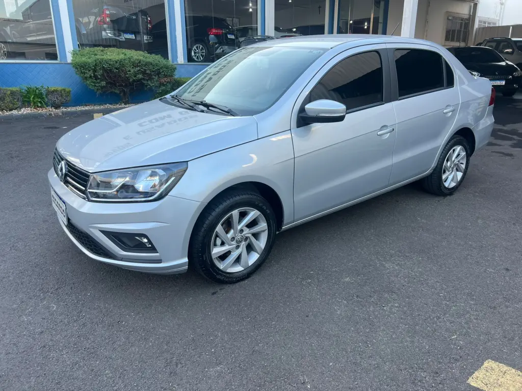 VOLKSWAGEN Voyage