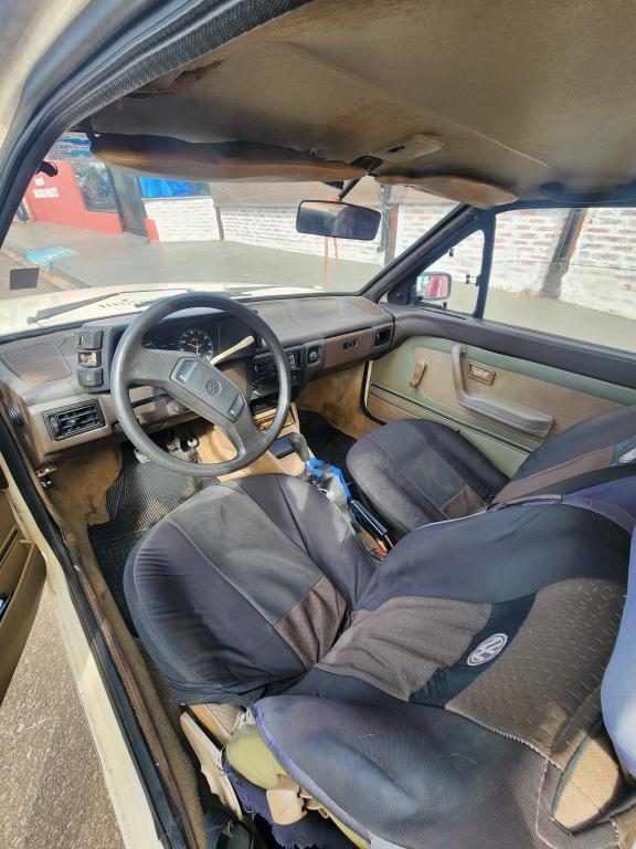 VOLKSWAGEN Voyage - Foto