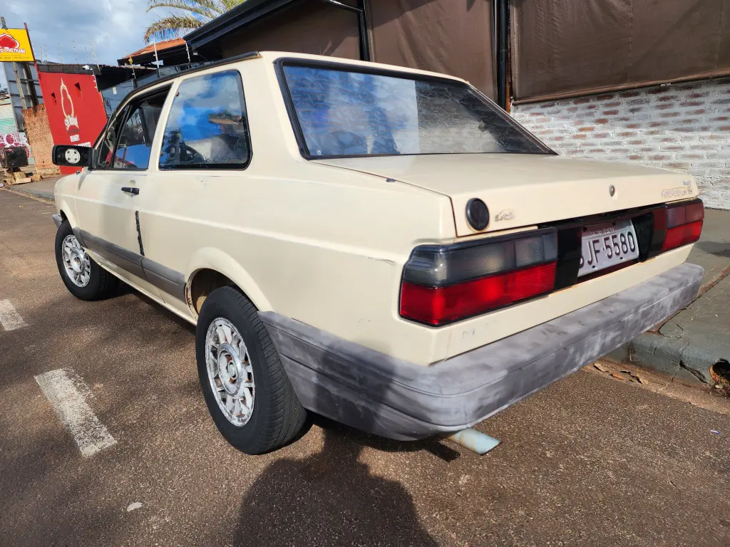 VOLKSWAGEN Voyage - Foto