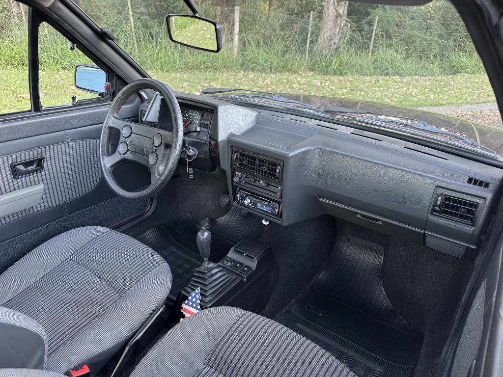 VOLKSWAGEN Voyage - Foto