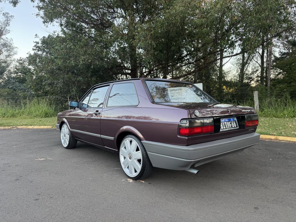 VOLKSWAGEN Voyage - Foto