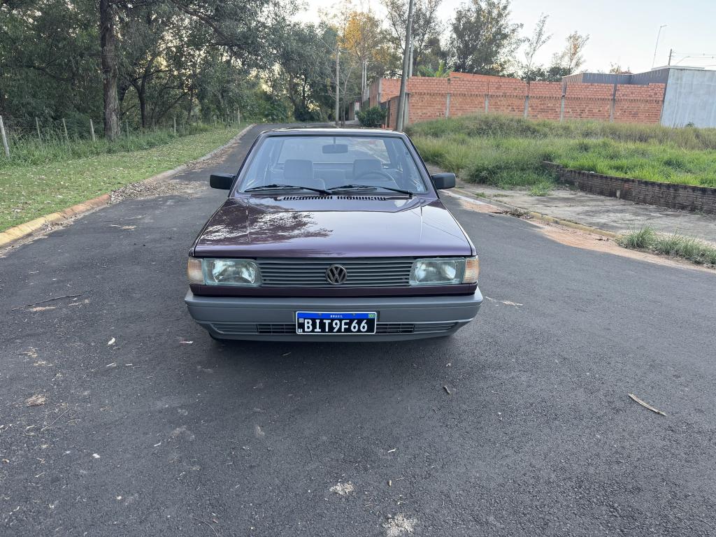 VOLKSWAGEN Voyage
