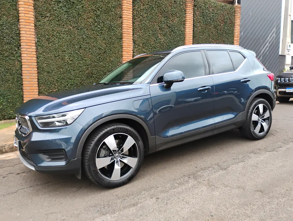 VOLVO XC40 - Foto