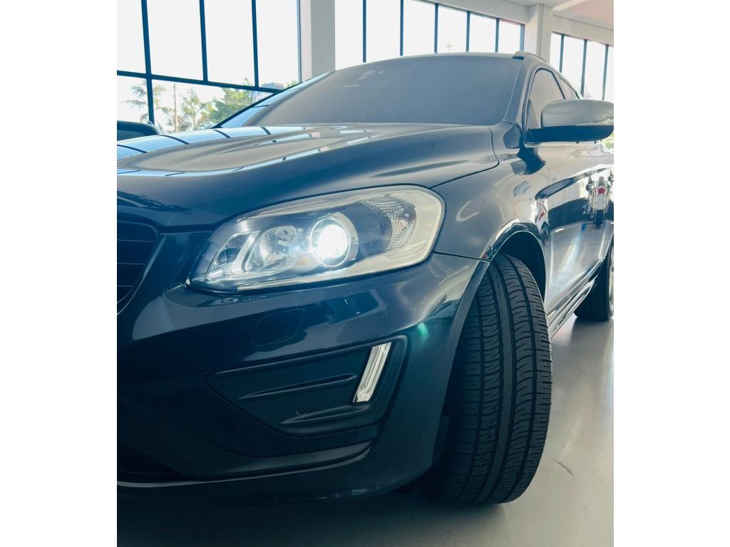 VOLVO XC60 - Foto