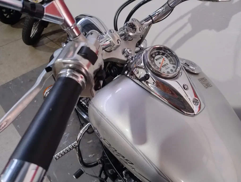 YAMAHA Drag Star - Foto