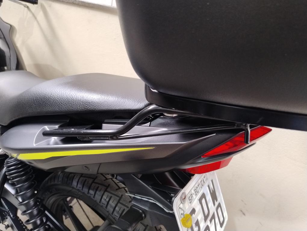 YAMAHA Fazer YS 150 - Foto