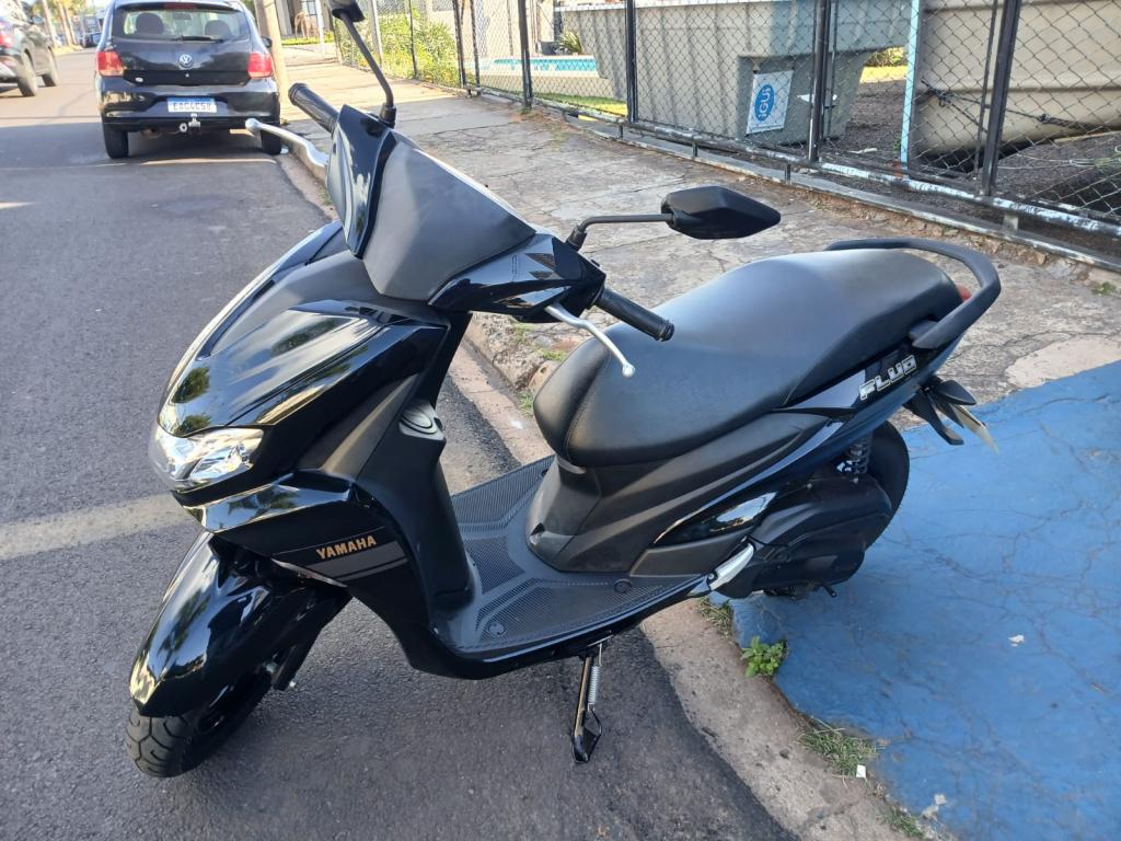 YAMAHA Fluo 125