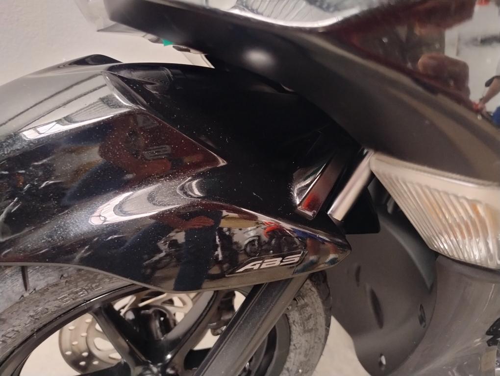 YAMAHA Fluo 125 - Foto