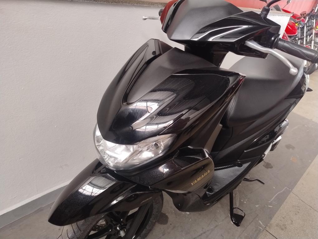 YAMAHA Fluo 125 - Foto