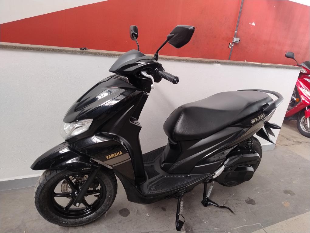 YAMAHA Fluo 125 - Foto