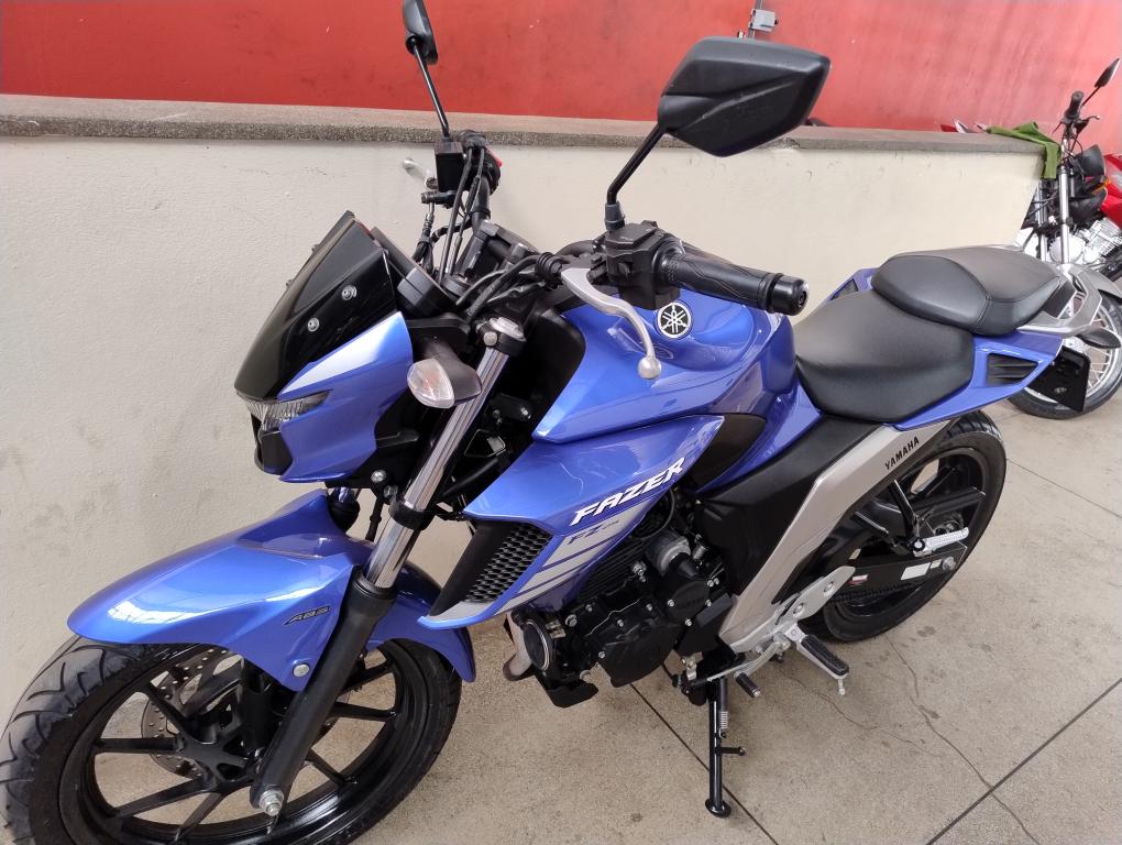 YAMAHA FZ 25 250 Fazer Flex - Foto