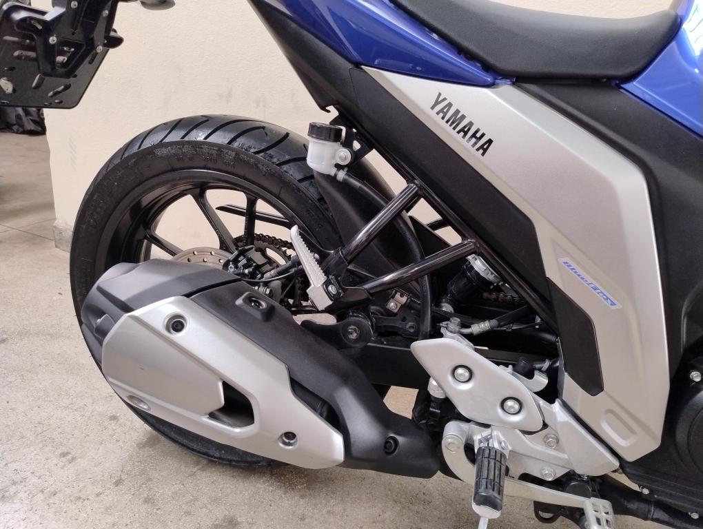 YAMAHA FZ 25 250 Fazer Flex - Foto