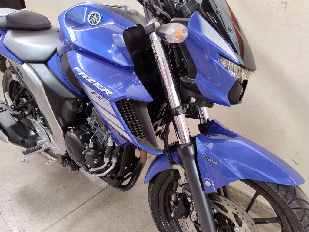 YAMAHA FZ 25 250 Fazer Flex - Foto