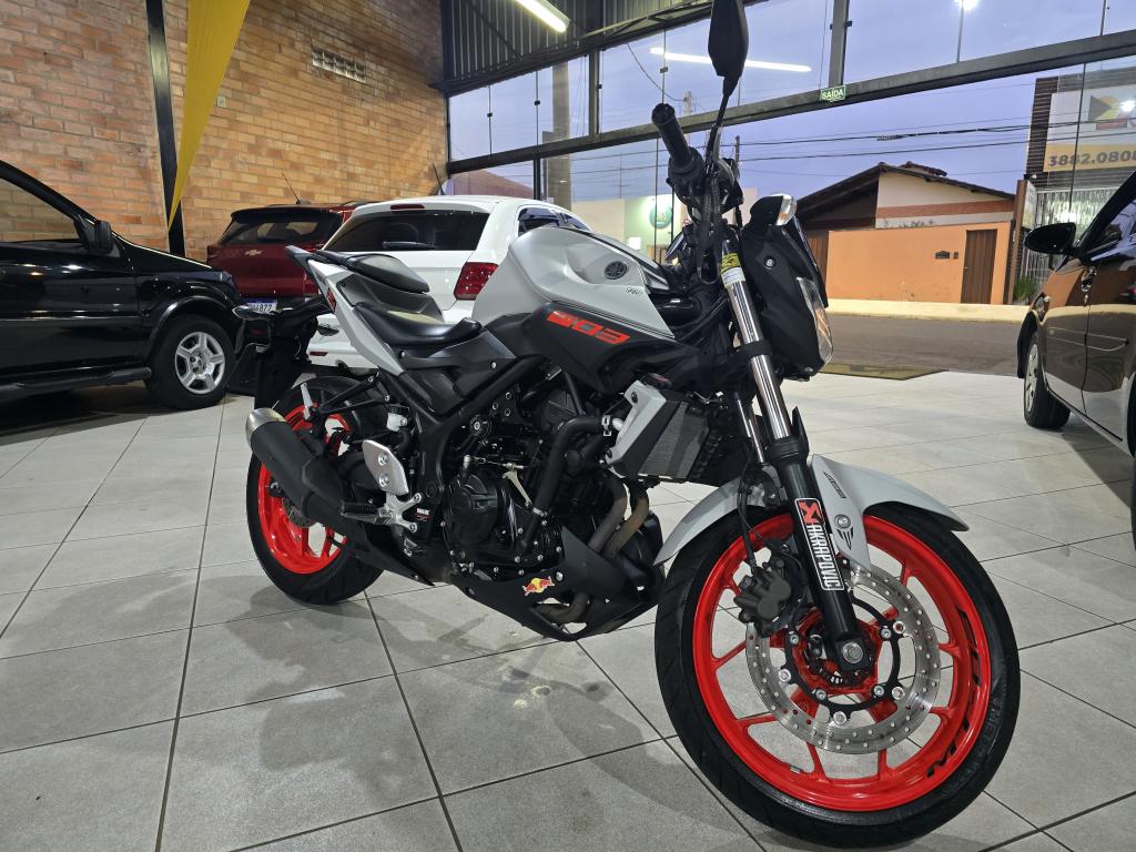 YAMAHA MT-03 300