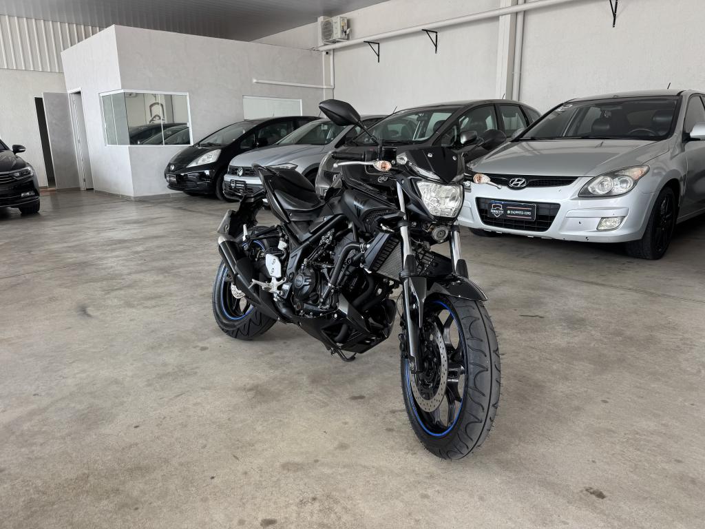 YAMAHA MT-03 300