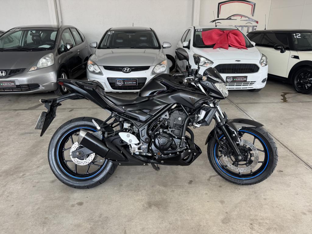 YAMAHA MT-03 300 - Foto