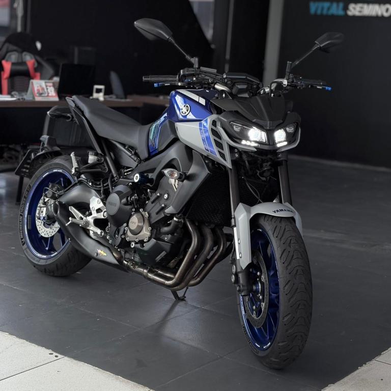 YAMAHA MT-09 850